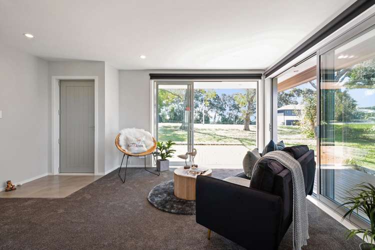 160 Torkar Road Clarks Beach_6