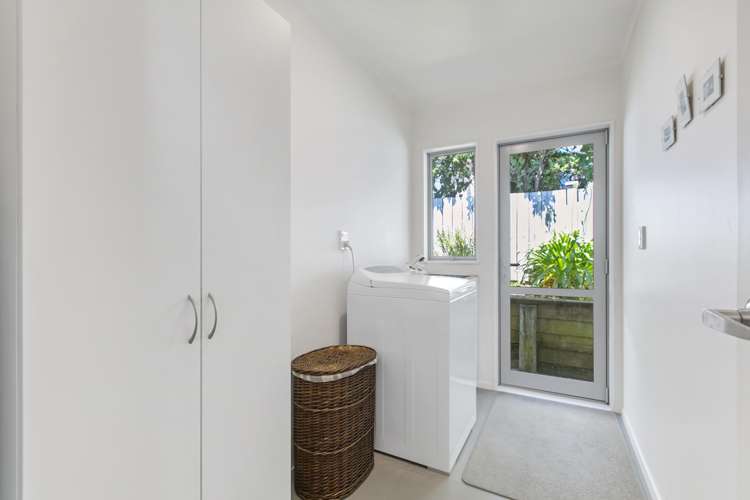 31 Fantail Crescent Maraetai_14