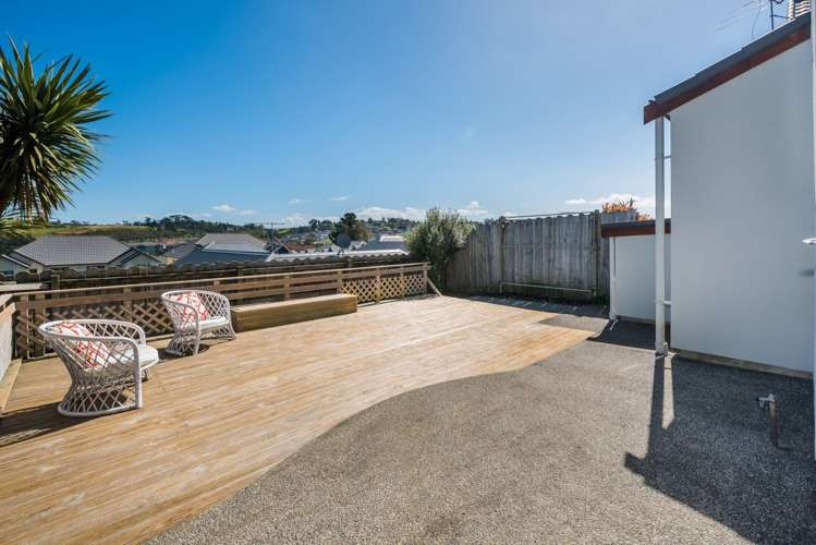 122 Fernhill Way Oteha_22