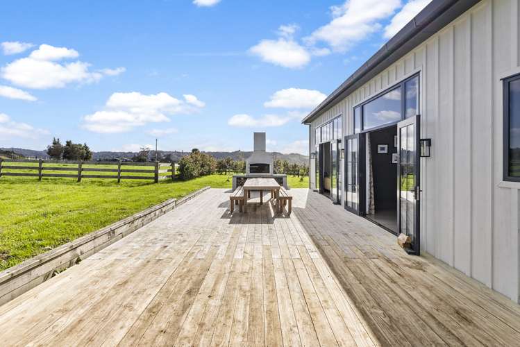 18 Falls Road Hunua_10