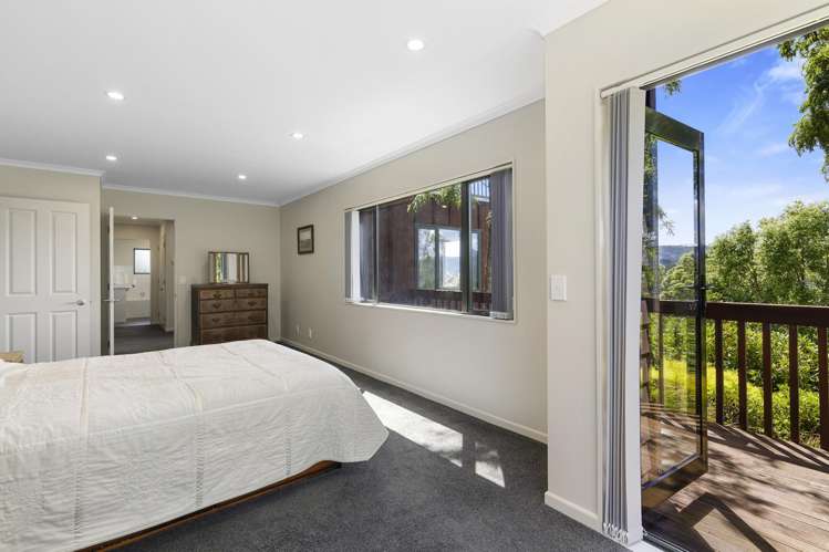 71 Mt Marua Way Mount Marua_22