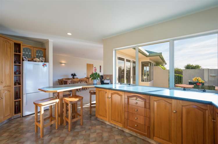 375 Suffolk Road Stoke_5