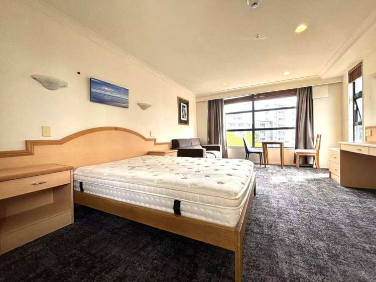 511/100 Greys Avenue City Centre_5