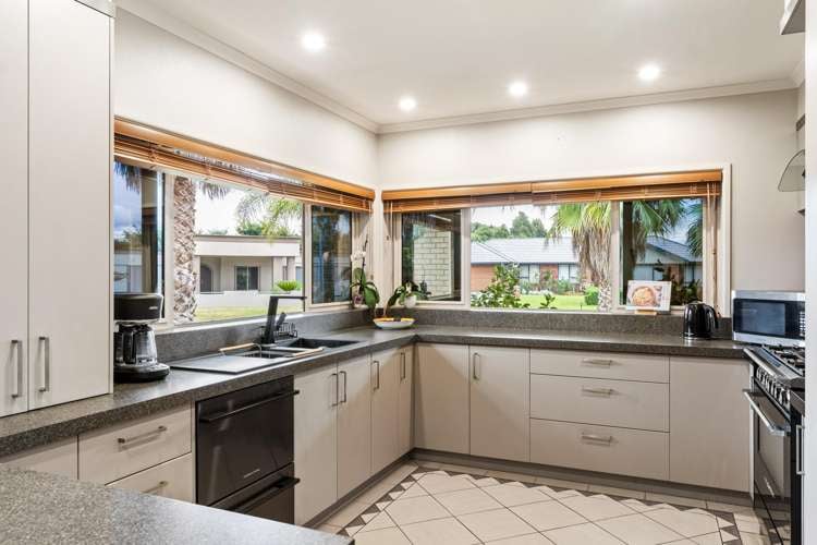 4 Claire Place Lytton West_2