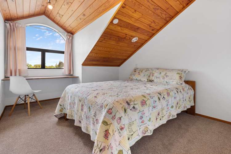 125 Macfarlane Street Hamilton East_15