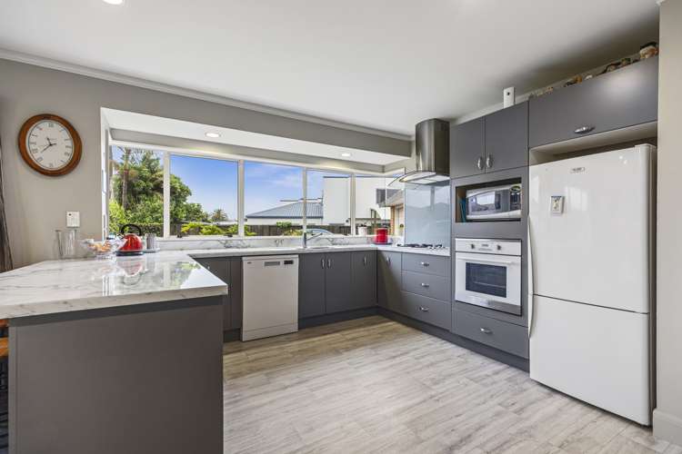 54 Plateau Heights Mount Maunganui_11