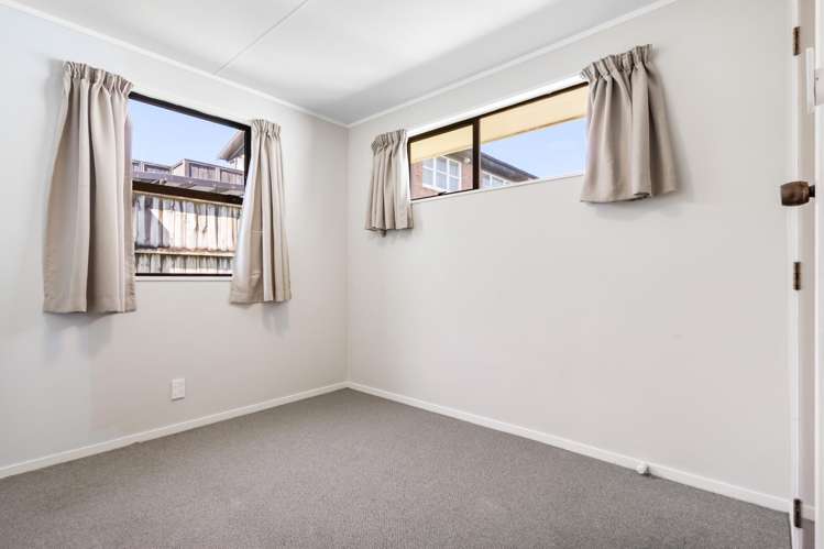 2/40 Ingram Street Papakura_11