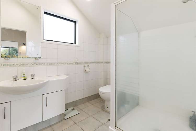 10/485 Don Buck Road Massey_15