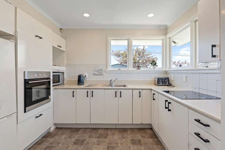 88 Farrington Avenue Bishopdale_4
