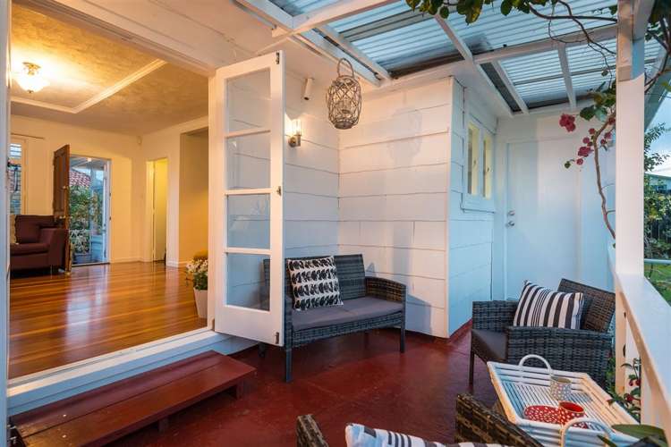 1/180 Lake Road Northcote_10