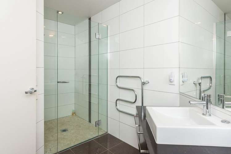 15/51 Dive Crescent Tauranga Central_5