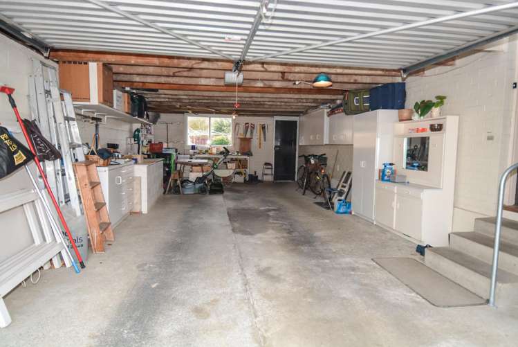 112 Wilton Street Windsor_23