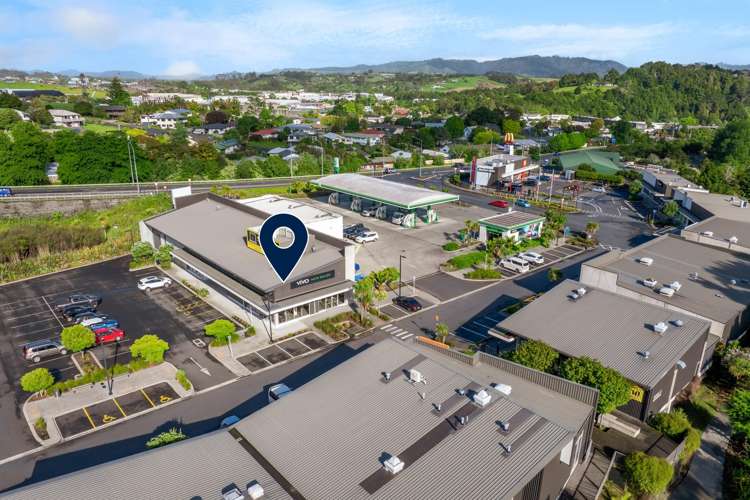 1 and 2/4 The Grange, Fairwater Road Warkworth_4