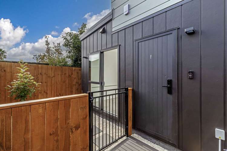 26F Enderby Drive Te Atatu Peninsula_12