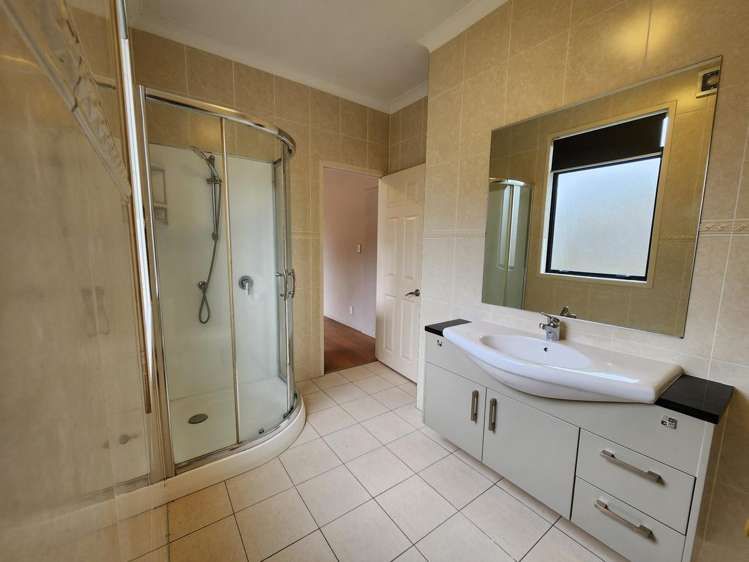 63A Medallion Drive Oteha_6