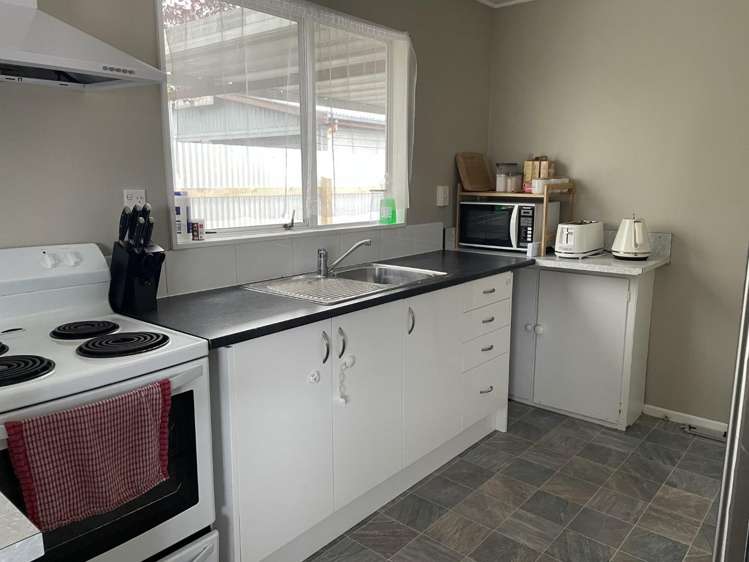 3A Raleigh Place 10480_6