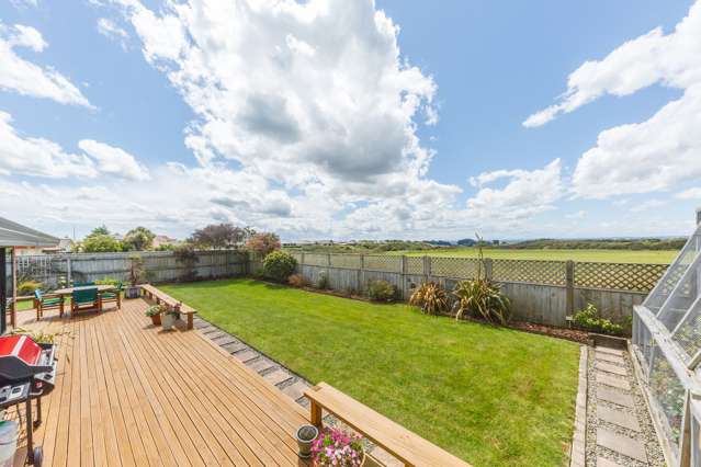 125 Pacific Drive Fitzherbert_3