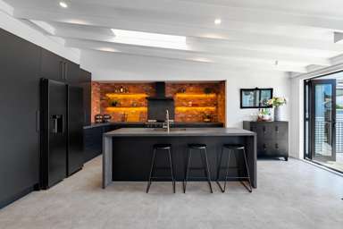 733 Mount Eden Road_2