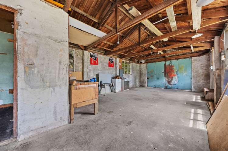 455 Johns Road Harewood_21