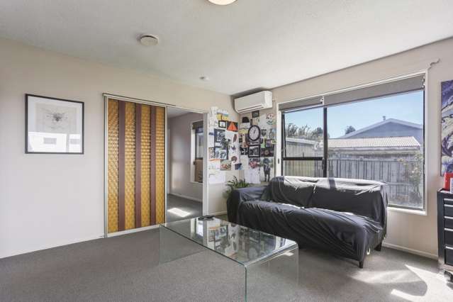 1/6 Washbournes Road Wigram_3