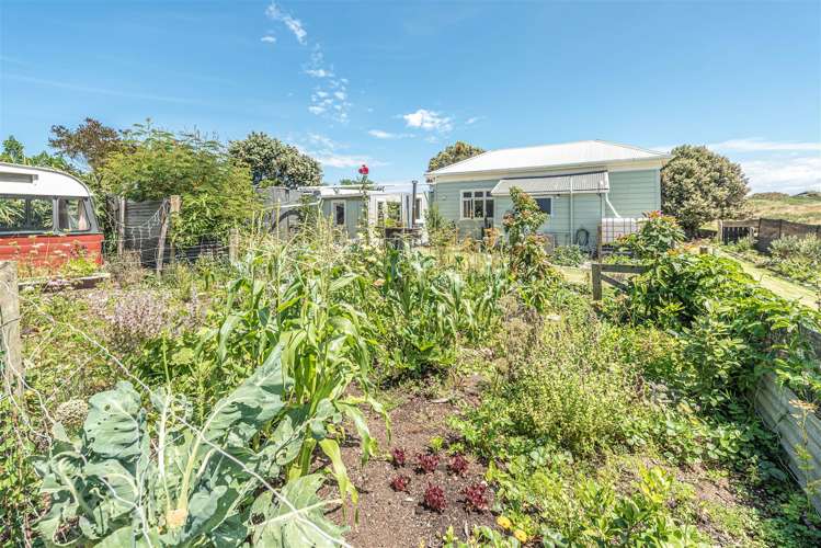 36 Wainui Street Koitiata_17
