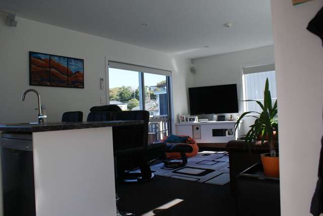 3c Chester Road Tawa_3