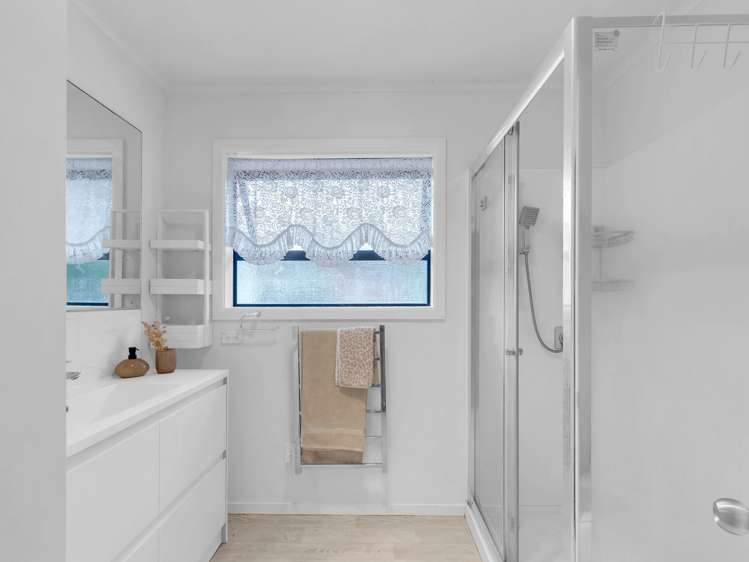 1/14 Ridgeway Place Glenview_8