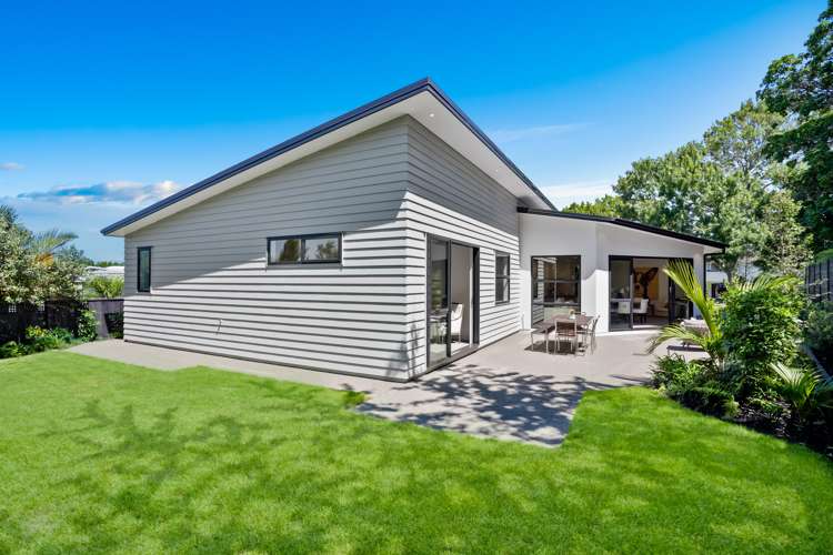 17 Fordyce Avenue Sunnyhills_29