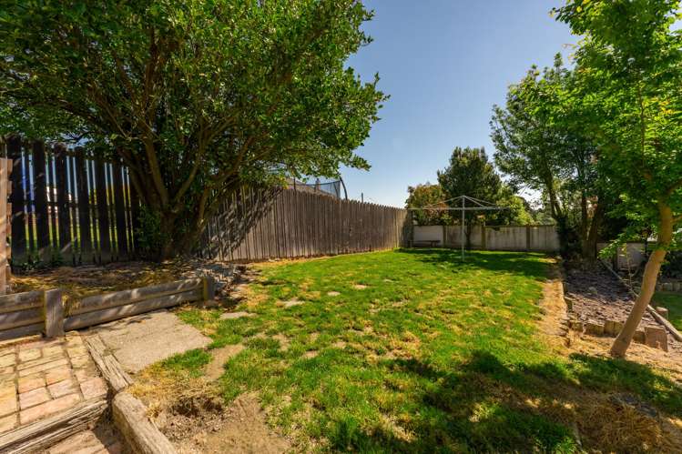 19 Hawea Street Glenwood_26