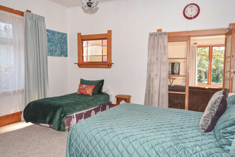 54 Earnslaw Street Avenal_7