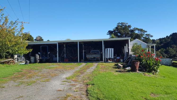 492 Wairere Road Paparoa_5