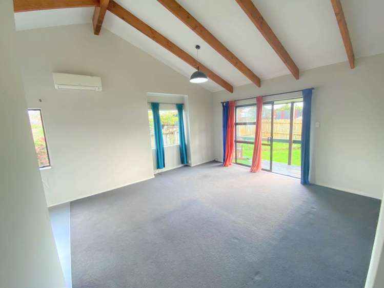 6/390 West Coast Road Glen Eden_2