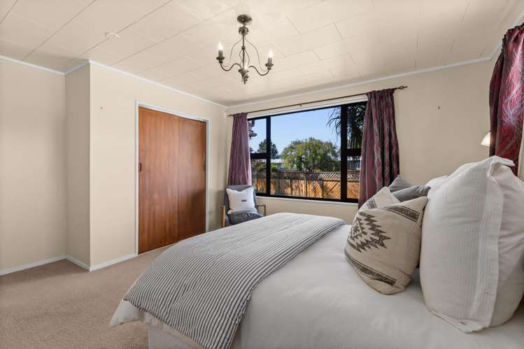6 Diaz Place Flaxmere_12