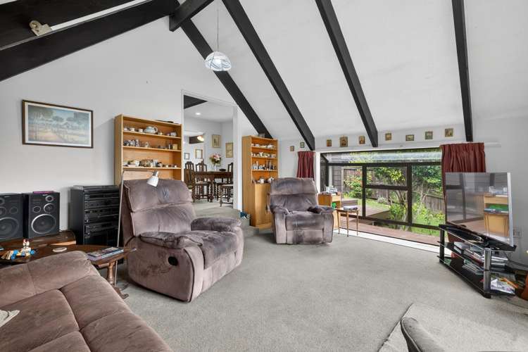 302 Lake Terrace Road Shirley_12