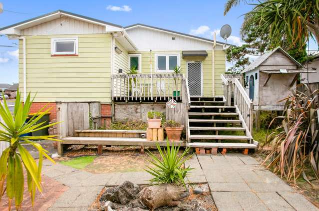 33 Wharf Road Te Atatu Peninsula_1