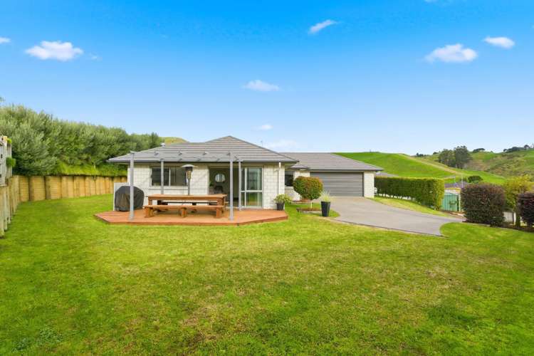 119 Ballintoy Park Drive Welcome Bay_1