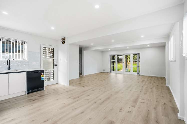 16 Puriri Road_2
