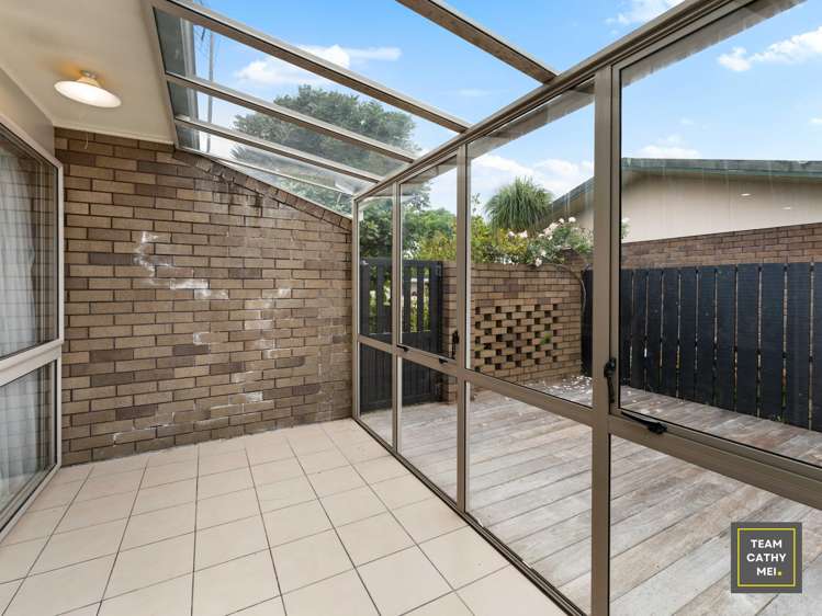 37 Evanda Crescent Conifer Grove_18