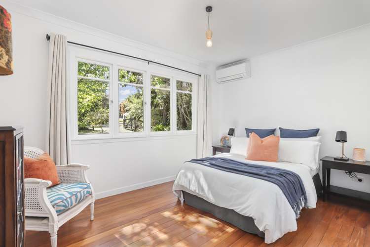 11 Tane Road Laingholm_18