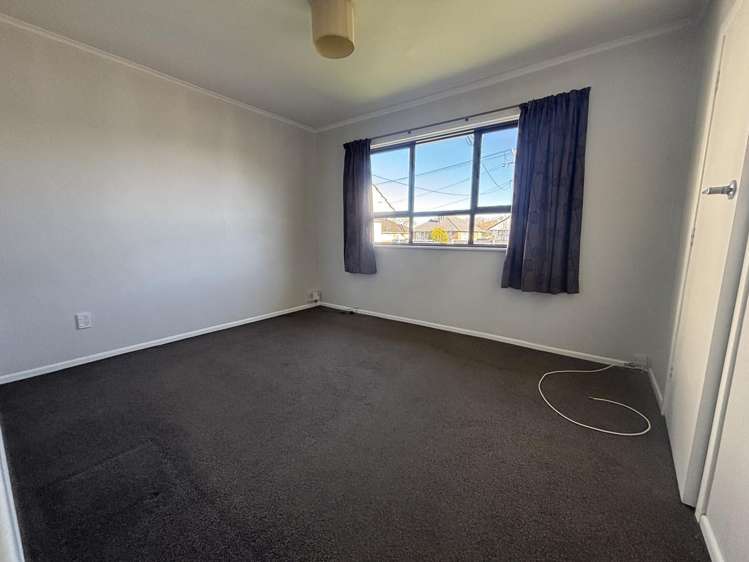 22 Williams Crescent Otara_5