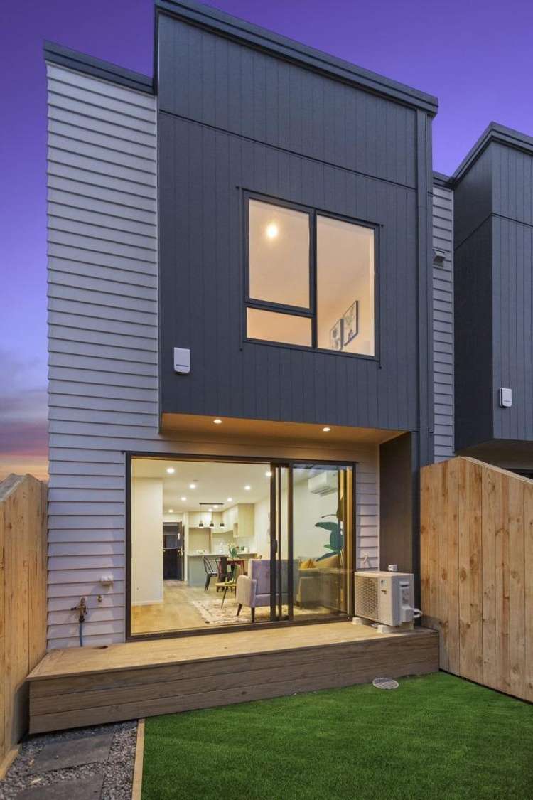50C Sherwood Avenue Te Atatu South_9