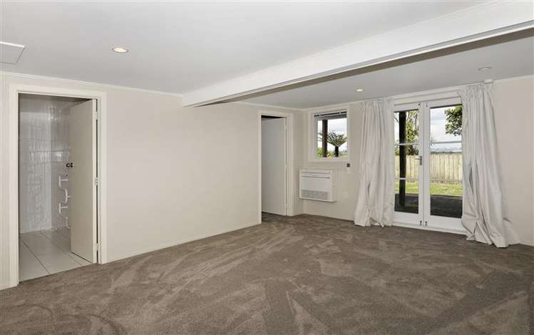 60 Aldersgate Road Hillsborough_12