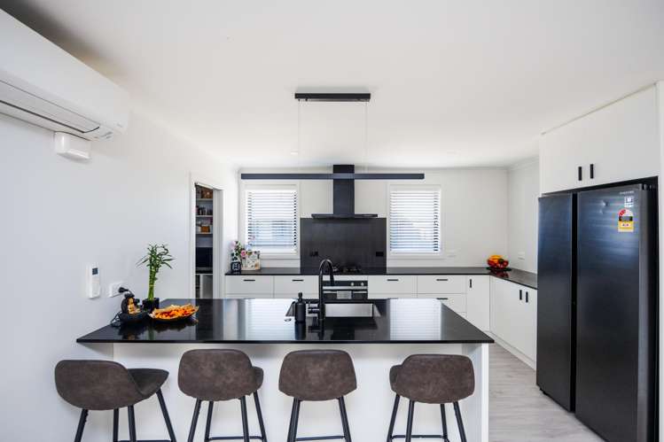 6 Ivy Lane Kelvin Grove_7