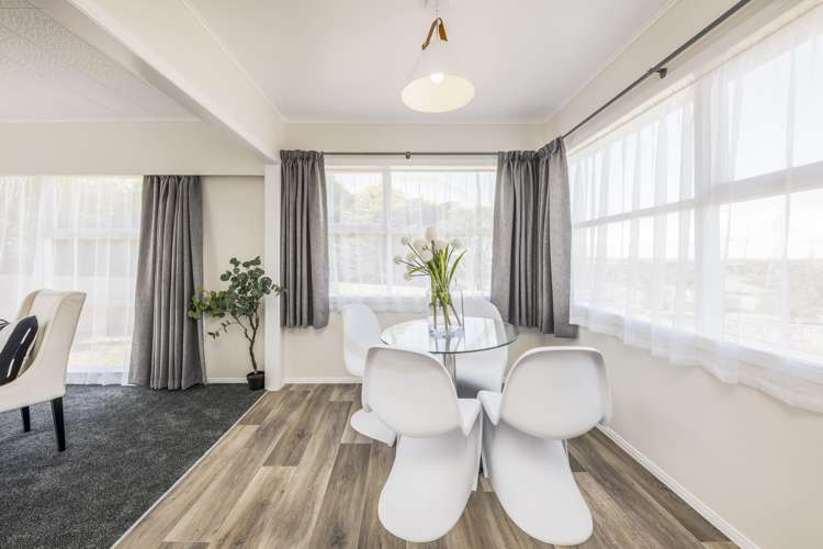 253 Te Atatu Road Te Atatu South_5