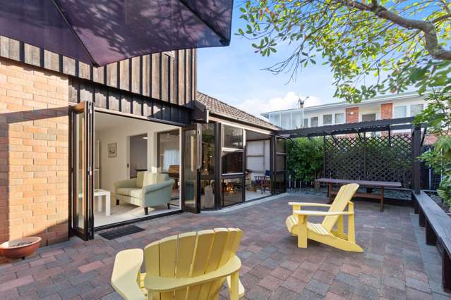 2/1 Penzance Road Mairangi Bay_2