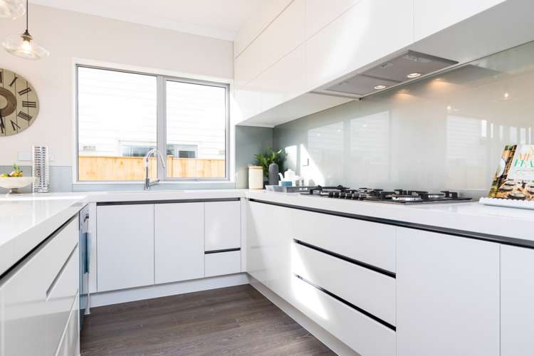 27 Lisnoble Road Flat Bush_4