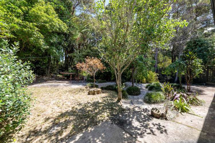 130 Scenic Drive Titirangi_16