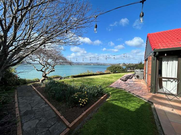 240 Devonport Road 11234_14