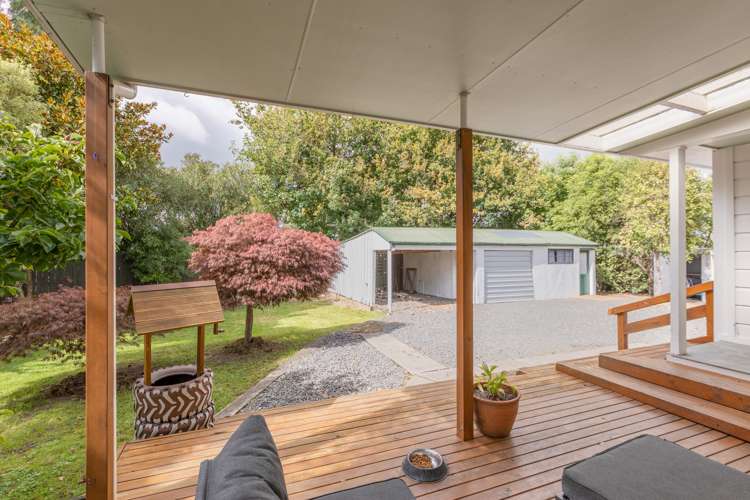 9 Collins Street Waipawa_16