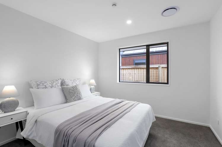 60 Halpin Drive Lincoln_19